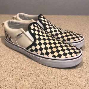 Checkered Vans. Youth 6.